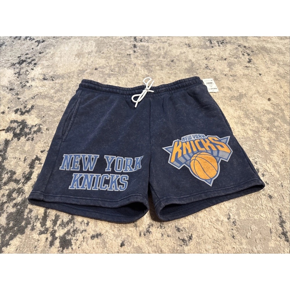 New York Knicks Fleece Shorts Mens Sz Medium (32-34) Blue Relaxed Fit w/ Pockets